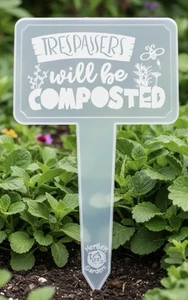 Insegna da giardino, insegna da giardino stampata, insegna in vaso "I trasgressori saranno compostati" 5"x3" - Foto 1 di 5