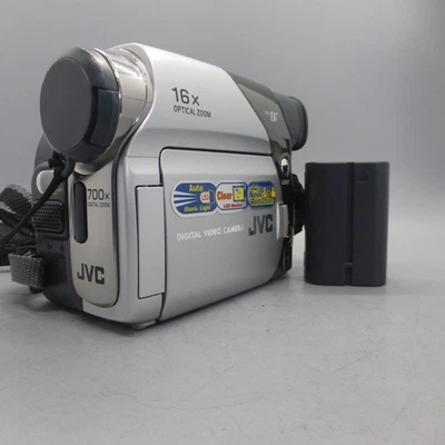 JVC GR-D225EK Handheld MiniDV Camcorder Silver Tested - Image 1 of 4