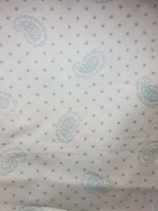 Vnt 1989 Sewing Fabric 31x44" White With Blue Polka Dot & Paisley Cotton Flannel - Picture 1 of 4