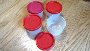 Vintage 4 Tupperware 1 Unze SMIDGET MINI/Pille Reisebehälter #1229 2"x3" - Bild 1 von 5