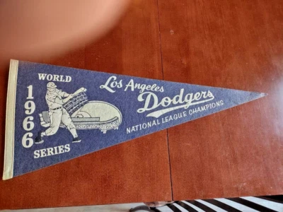 Banderín de béisbol Serie Mundial 1966 tamaño completo campeones de los Dodgers de Los Ángeles de la Liga Nacional Foto 1 de 3