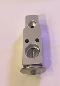 Tough One/CARQUEST T39022 A/C Expansion Valve fits 05-10 Honda Odyssey - Bild 1 von 3