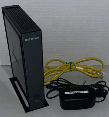 Netgear Wireless N300 WiFi Router 4 Ports WNR2000 V3 W/Adapter & Uplink Cable - Image 1 of 4