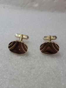 Vintage Mens Swank Oval Gold Tone Metal Cufflinks Pair Retro Drape Effect - Picture 1 of 14