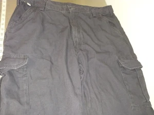 Carhartt Men's FR Size 40 x 32 Navy Blue Cargo Pants-Great Shape! - Picture 1 of 9