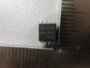 2 pezzi GD25B127DSIG 25B127DS1G 25B127DSI6 25B127DSIG GD25B127DSIGR 200mil SOP8 IC - Foto 1 di 4