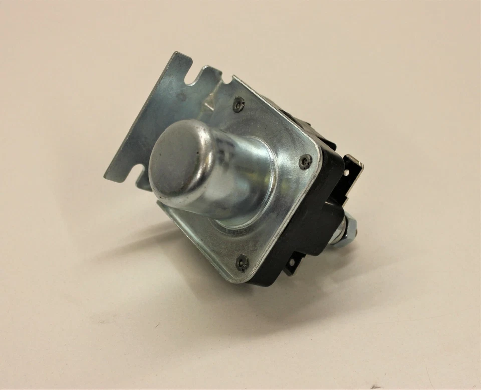 SOLENOIDE STARTER HUMBER HAWK, SUPER FRANCOTIRADOR E IMPERIAL 1959 - 1967 Foto 1 de 1