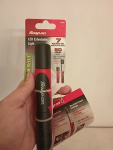 Snap-on Tools NEW Flashlight 50 Lumens 7 High Power LEDs Good Working Flashlight - Picture 1 of 10