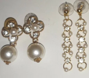 2 pr Goldtone pearl & rhinestone earrings - Picture 1 of 4