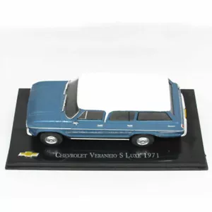 IXO - Chevrolet Veraneio S Luxe 1971 - 1/43 Scale - Picture 1 of 6