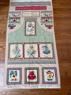 PANEL DELANTAL DEBBIE MUMM DE COLECCIÓN - TAREAS DOMÉSTICAS - Difícil de encontrar Foto 1 de 4