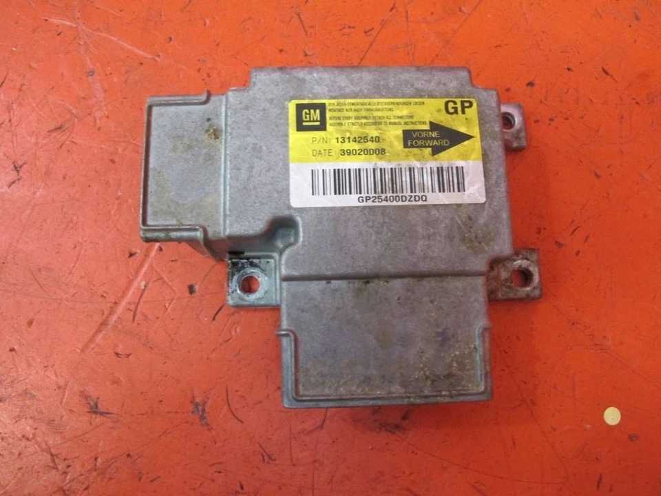 Opel Vectra C 2002 altra centralina 13142540 CWI17752 - Immagine 1 di 4