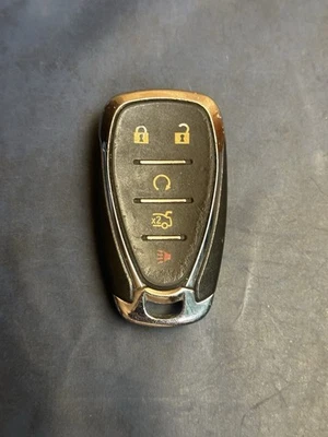 2016-2020 CHEVROLET MALIBU SMART KEYLESS ENTRY REMOTE KEY FOB OEM - Image 1 of 3