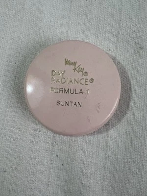Vintage Mary Kay Day Radiance Formula 1 Suntan 0.5 oz New Old Stock. - Image 1 of 3
