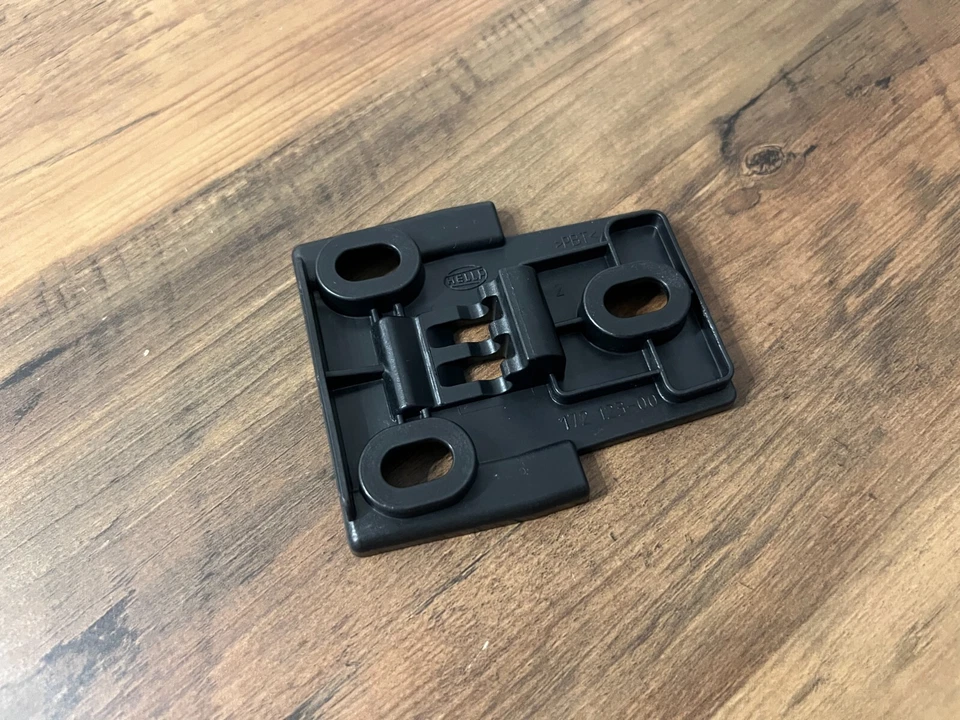 Porsche Cayenne (92A) 2017 Halterung Scheinwerfer 7P5941149B IME15782