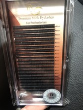 4 Individual Eyelash Extensions Volume Lashes