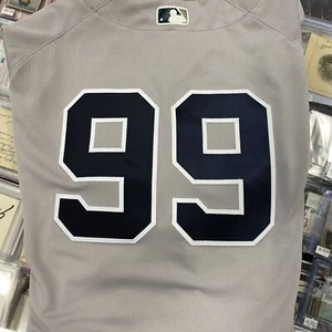 Aaron Judge New York Yankees 2018 Game Issued Jersey Unsigned Road Jersey Gray - Picture 1 of 9