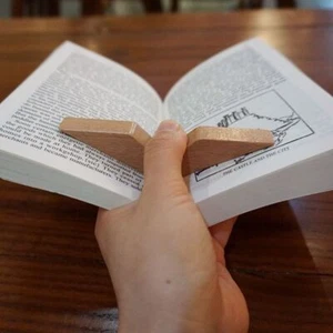 Simple Reading Auxiliary Tools Wooden Convenient Bookmark - Picture 1 of 5