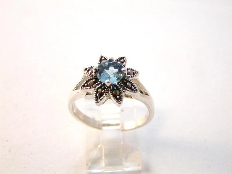 Vintage Argento Sterling Topazio Blu Marcasite Ring - Immagine 1 di 1