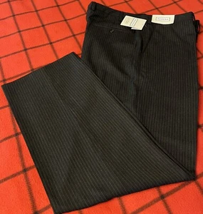 New Merona Classic Relaxed Fit Men' 41x32 Quality Dress Pants Flat Front Striped - Picture 1 of 8