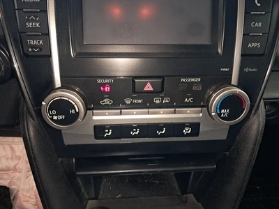 Control de temperatura 6 cilindros SE OEM 12-14 CAMRY 408782 Foto 1 de 4