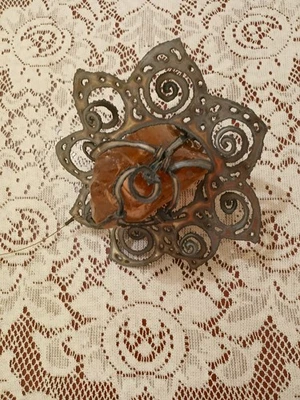 非常不寻常的悬挂粉红色玻璃和金属玻璃适用于花园或家庭 6.5 英寸 — 第 1/4 张图片