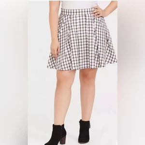 Neu ohne Etikett Torrid Mini Twill Plissee-Skaterrock in Pink Schwarz kariert - Größe 2X - Bild 1 von 7