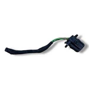 Audi A4 B8 / VW Wiring Connector Plug Socket 3B0972722 4 Pin 4 Wire - Picture 1 of 3