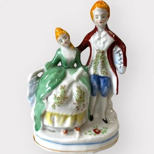 Estatuilla vintage victoriana de cortejo hombre y dama mujer 4" Japón ocupado - Imagen 1 de 7