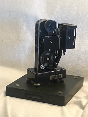 PROJECTEUR PATHE BABY COQ D'OR 9,5 mm - Photo 1/4