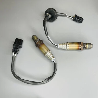Juego de 2 piezas de sensor de oxígeno lambda original para Hyundai Sonata Base 13754 13753 1999-2001 Foto 1 de 4