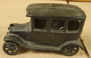 Rare vintage cast iron ford model T toy car Iron Art JM 137 - Picture 1 of 6