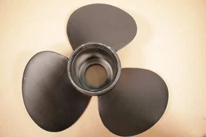 Vintage Volvo Penta 15 X 15 LH Left Hand Marine Boat Prop Aluminum Black 3.25hub - Picture 1 of 3