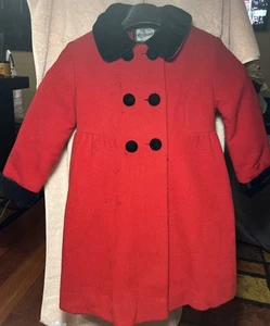 Rothschild Girls SIZE 4T Red Cape Coat With Black Collar, Buttons & Sleeve Trim - Picture 1 of 1