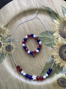 kids craft bracelet necklace red white blue Kids Craft Kit July 4th patriotic - Picture 1 of 5