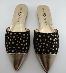 Katy Perry spitz zulaufende Damen-Flats schwarz gold himmlischer Sternenmuster Größe 7 - Bild 1 von 3