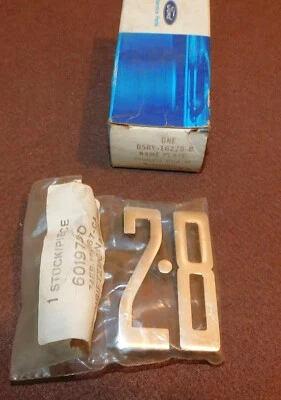 Mercury Capri II 1975 1976 1977 NOS '2.8' V6 GUARDABARROS DELANTERO EMBLEMA PLACA DE IDENTIFICACIÓN Foto 1 de 4