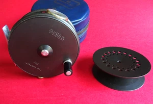 V. GOOD CASED VINTAGE HARDY PERFECT 3 5/8" TROUT FLY FISHING REEL + SPARE SPOOL - Picture 1 of 23