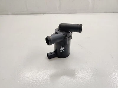 Porsche Cayenne S 955 2005 bomba de agua auxiliar secundaria adicional 7L0965561D Foto 1 de 4