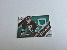 2005-06 Upper Deck game jersey...Teemu Selanne J2-TS