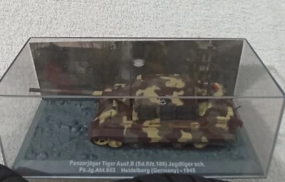 Mimetico Modellino Carro armato Panzerjager Tiger Ausf. B. Sd.kfz. 186 Jagdtiger - Immagine 1 di 4