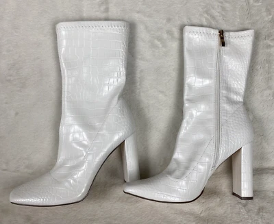 Liliana Women’s Snakeskin High Heel Boots Size 8.5 – White 4” Heels Stylish - Image 1 of 4