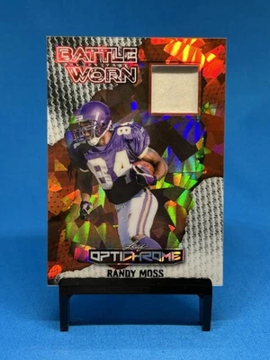 2025 Leaf Optichrome Randy Moss Battle Worn Relic #4/4 - Game Used! #BW-17 - Image 1 of 2