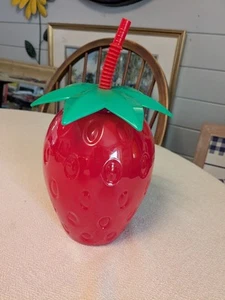 Strawberry Tumbler 1.9 Quarts Summertime Strawberry Parties Fruit Summer Decor - Picture 1 of 3