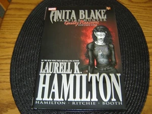 ANITA BLAKE Vampire Hunter - Guilty Pleasure HC DJ - L K Hamilton - High Grade - Picture 1 of 5