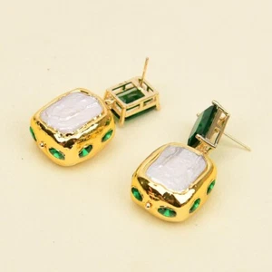 Natural White Keshi Pearl Green Crystal Stud Earrings Gold Plated Women Earrings - Picture 1 of 11