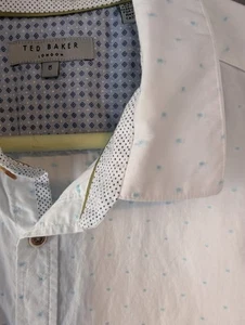 Ted Baker Kurzarmhemd mit Knopfleiste weiß Punkte Größe 5 / XL - Bild 1 von 8