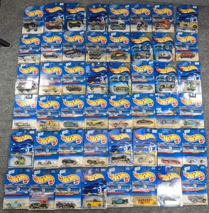 Hot Wheels 90er - 2000er Jahre Konvolut 48 Neuwagen - Bild 1 von 10