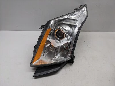 Faro halógeno izquierdo del conductor Cadillac SRX 2010-2015 V3 Foto 1 de 4