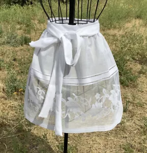 Women White Apron Lace Octoberfest Christmas Gifts, Wedding Costume NEW - Picture 1 of 8